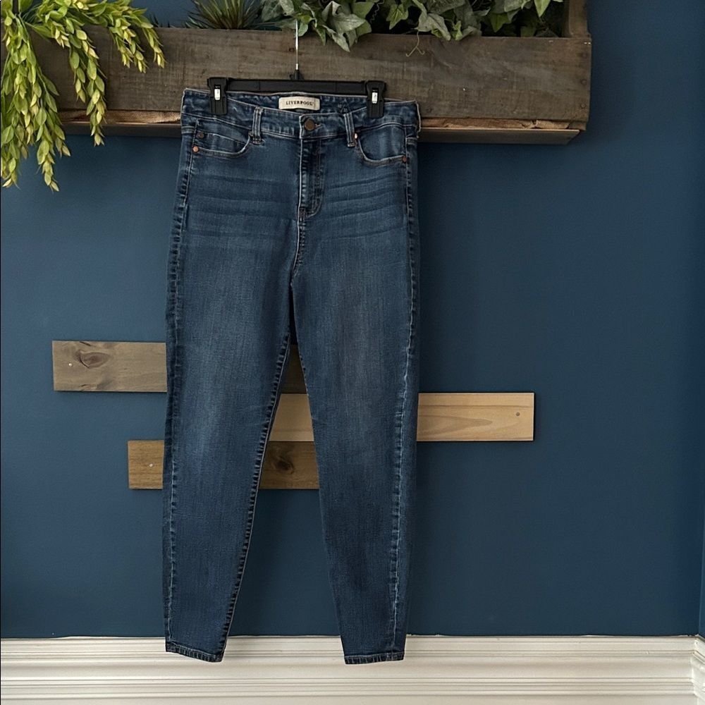 Liverpool Jeans Ankle Skinny EUC